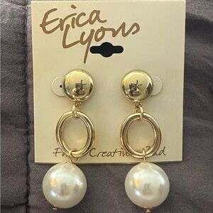 Erica Lyons Gold and White Pearl Earrings